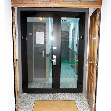 Ermitage Hotel Paris